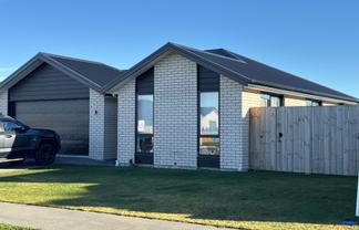 24 Strowan Avenue, Hampstead