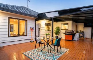 8/25 Waterview Road West, Takanini