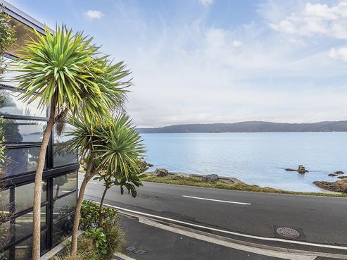 377A Karaka Bay Road, Karaka Bays