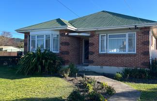 42 Harris Street, Waimate
