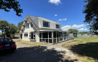 296B Mangorei Road, Merrilands