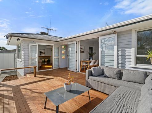 15A Queen Road, Bellevue
