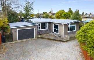 1/2 Laughton Street, Taupo