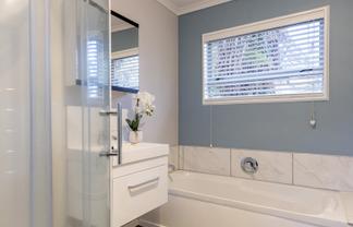 1/2 Laughton Street, Taupo