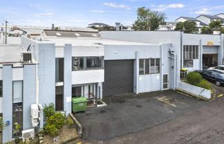 424sqm industrial – Wairau Valley