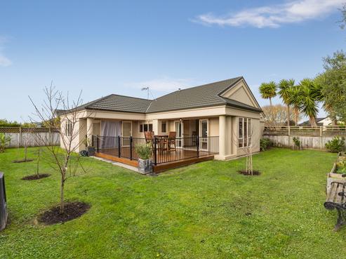 12 Washington Parade, Milson