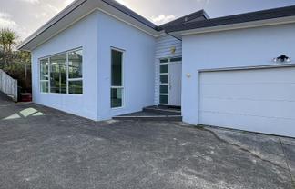 26 Pebble Beach Boulevard, Kamo