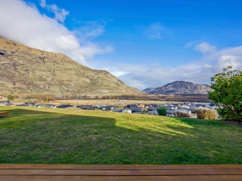 3 Shipton Court, Lower Shotover