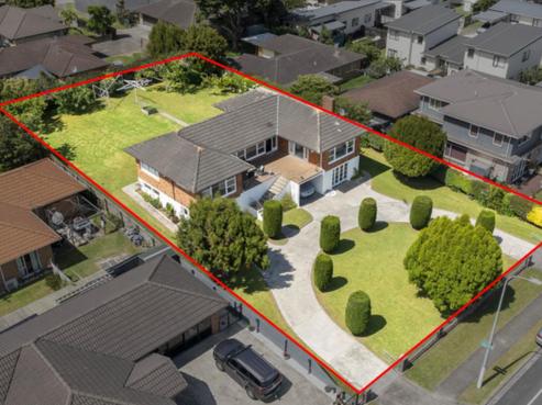 100 Palmers Road, Clendon Park