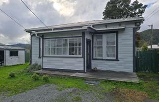 95 Rata Street, Naenae