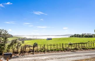 151 Shelly Beach Road Shelly Beach, Helensville
