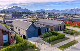 52 Obelisk Street, Wanaka