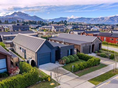 52 Obelisk Street, Wanaka