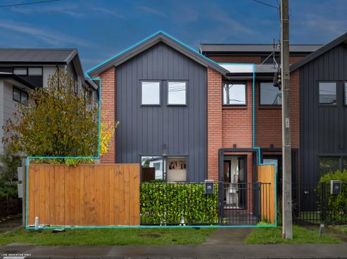 2/19 Karamu Street, Te Atatu Peninsula