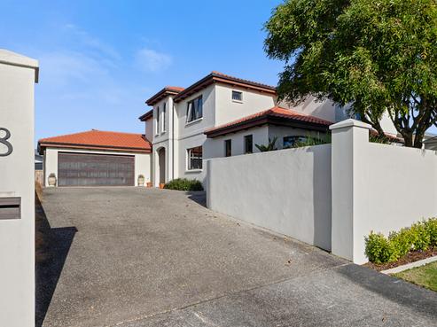 8 Tupare Place, Highlands Park