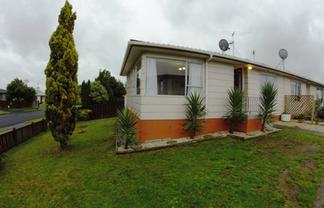 1/15 Sharland Avenue, Manurewa