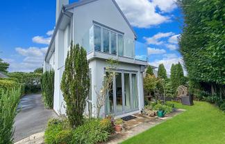 6a Church Lane, Merivale