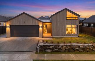 10 Mason Street, Wanaka