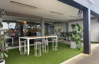 Versatile Showroom & Retail Space