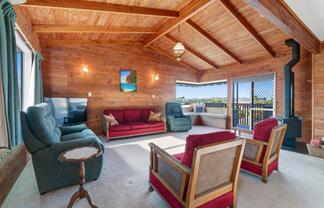 1 Hinemoa Place, Snells Beach