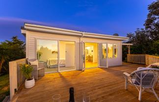 16 Allen Road, Raumati Beach