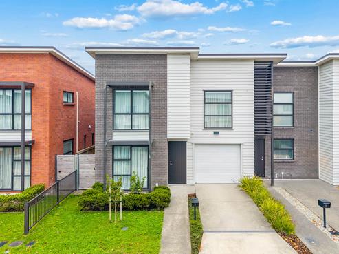 9 Richard Petterd Way, Swanson
