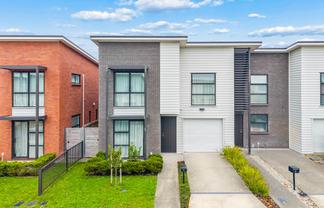 9 Richard Petterd Way, Swanson