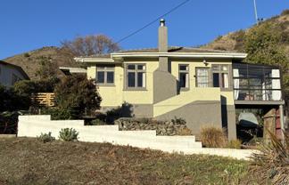35 Branxholm Street, Roxburgh