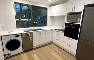 39B Oak Avenue, Paremata