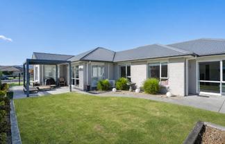 5 Carnation Court, Cambridge
