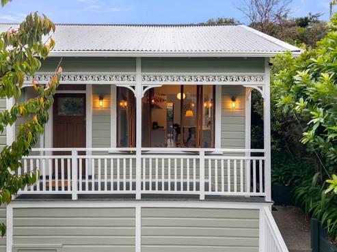 71 Severn Street, Island Bay