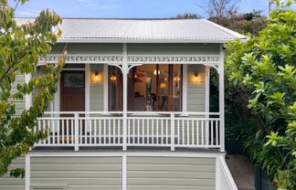 71 Severn Street, Island Bay
