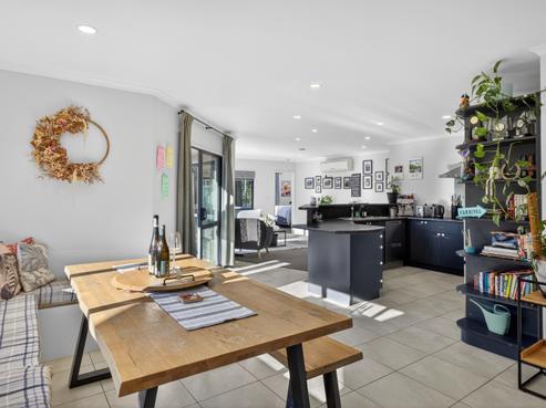 14 Pascoe Drive, Woodend