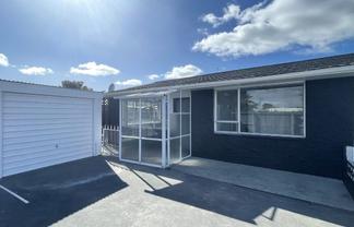 4/417 Worcester Street, Linwood