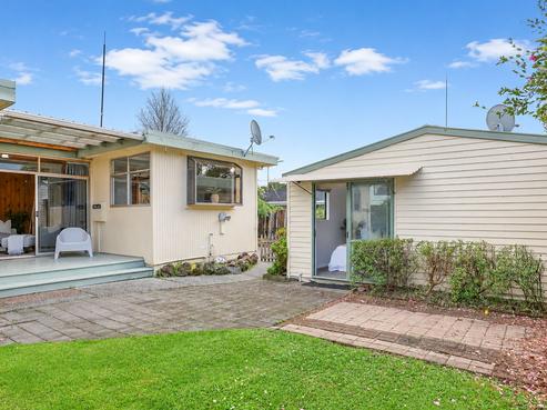 22 Mitcham Avenue, Forest Lake