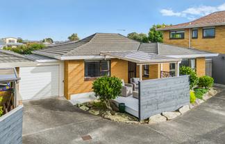 23B Riverside Road, Orewa