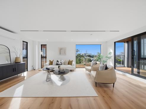2 Rangitoto Terrace, Milford