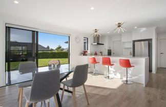 39 Arran Drive, Katikati