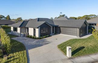 39 Arran Drive, Katikati