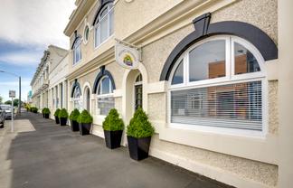 Office Suites for Small Businesses (Office 2)