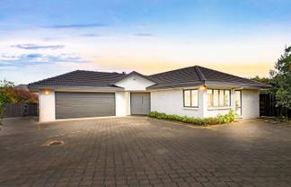 37 Rochester Crescent, Somerville