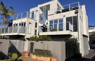 2/79 Shelly Beach Road , Saint Marys Bay