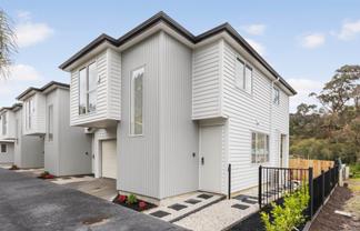 25A Scarlet Drive, Ranui