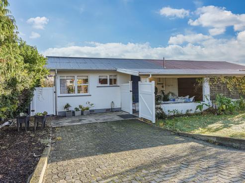 2/56 Golf Road, Tahunanui