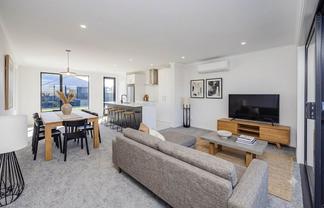 15 Paapaakiri Loop, Takanini