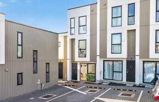 6/38 Kaikoura Street, Henderson