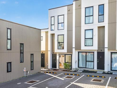 6/38 Kaikoura Street, Henderson