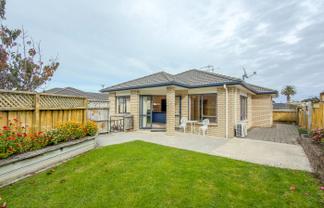 301b Fenton Street , Thames