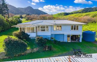 2416 State Highway 1, Brynderwyn