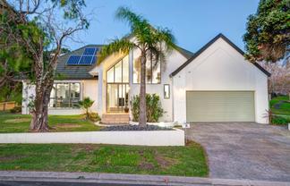 18 Cascaden Road, Gulf Harbour